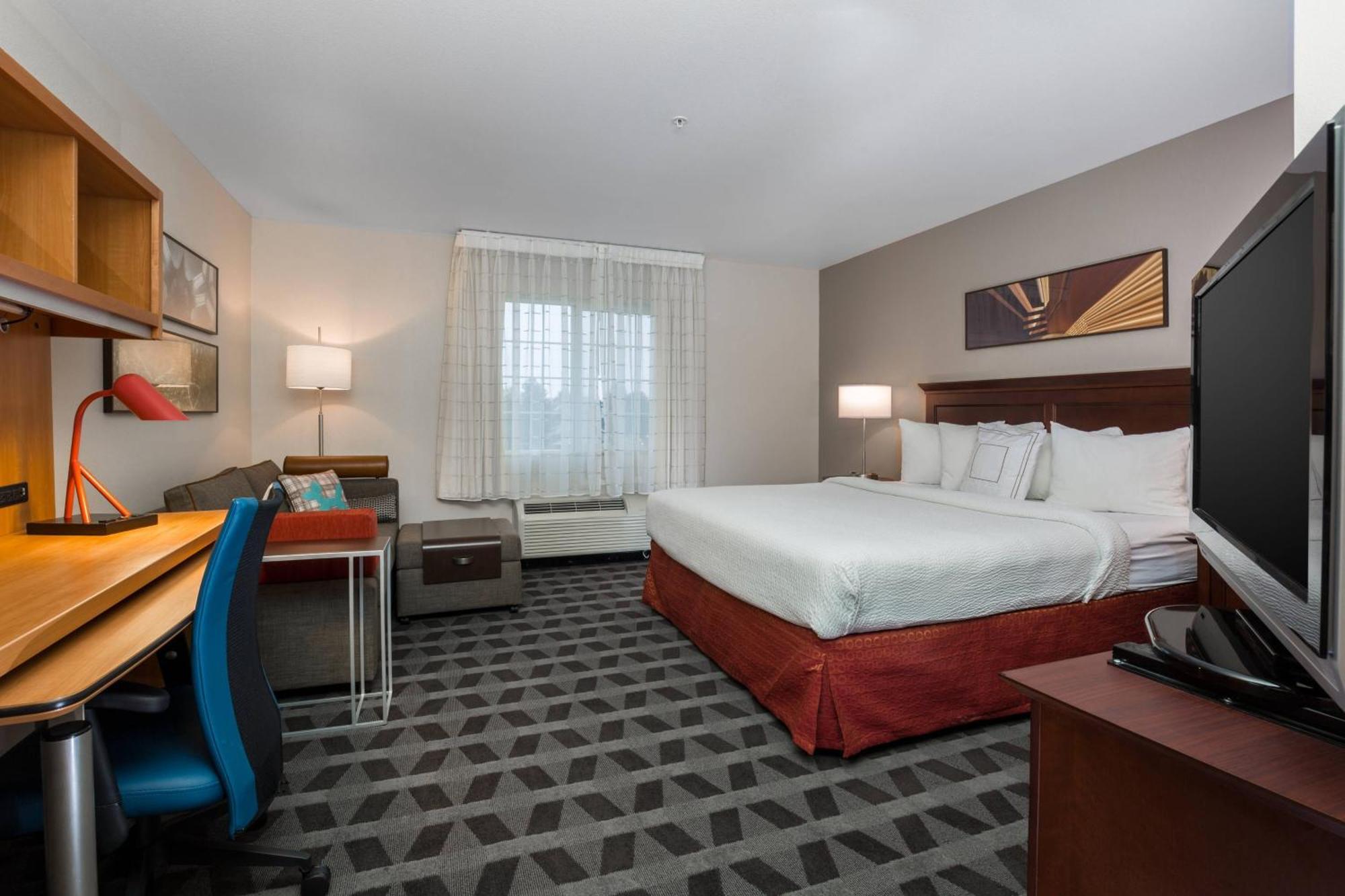 Towneplace By Marriott Downtown/university Hotel