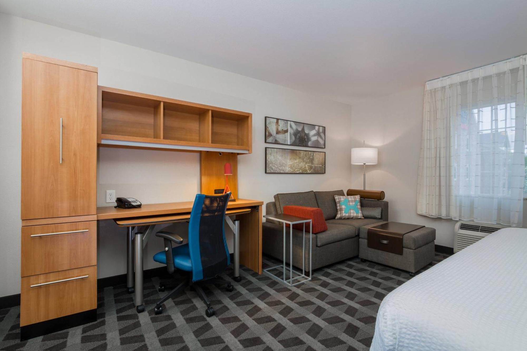 Hotel Towneplace By Marriott Downtown/university